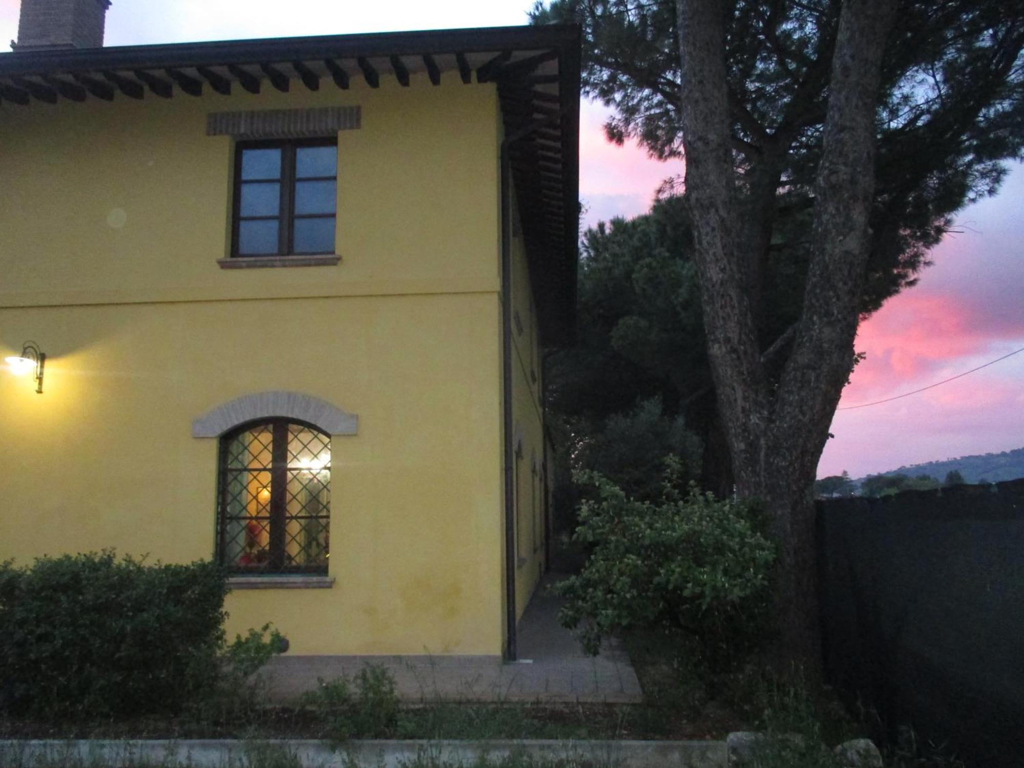 Relais"La Cappuccina" Rooms&Apartments Assisi Exterior photo